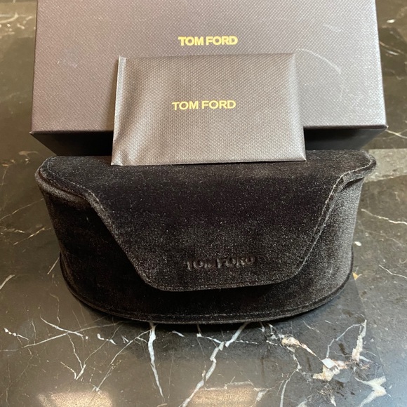 Authentic Tom Ford Sunglasses - Picture 5 of 5